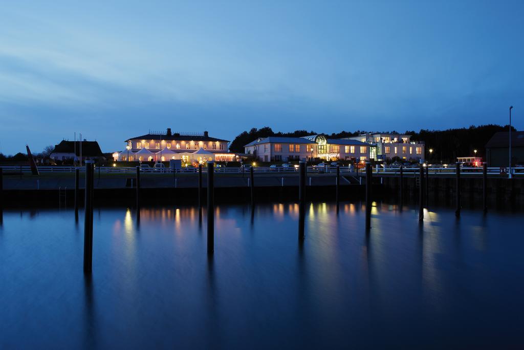 Hotel Faehrhaus Munkmarsch ภายนอก รูปภาพ